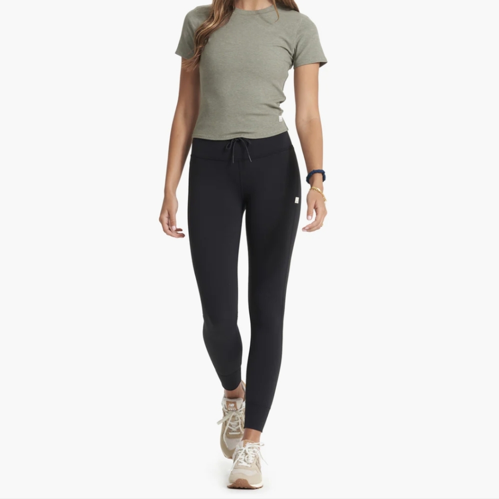 Vuori Daily leggings